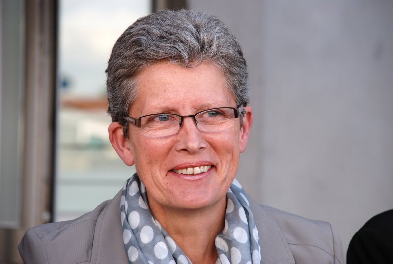 Mme Darrieussecq sur le site du lycée