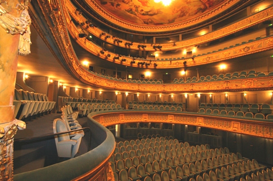 Fin d’Entracte, faim de théâtre…