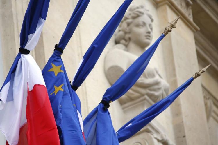 Hommage aux victimes de Paris