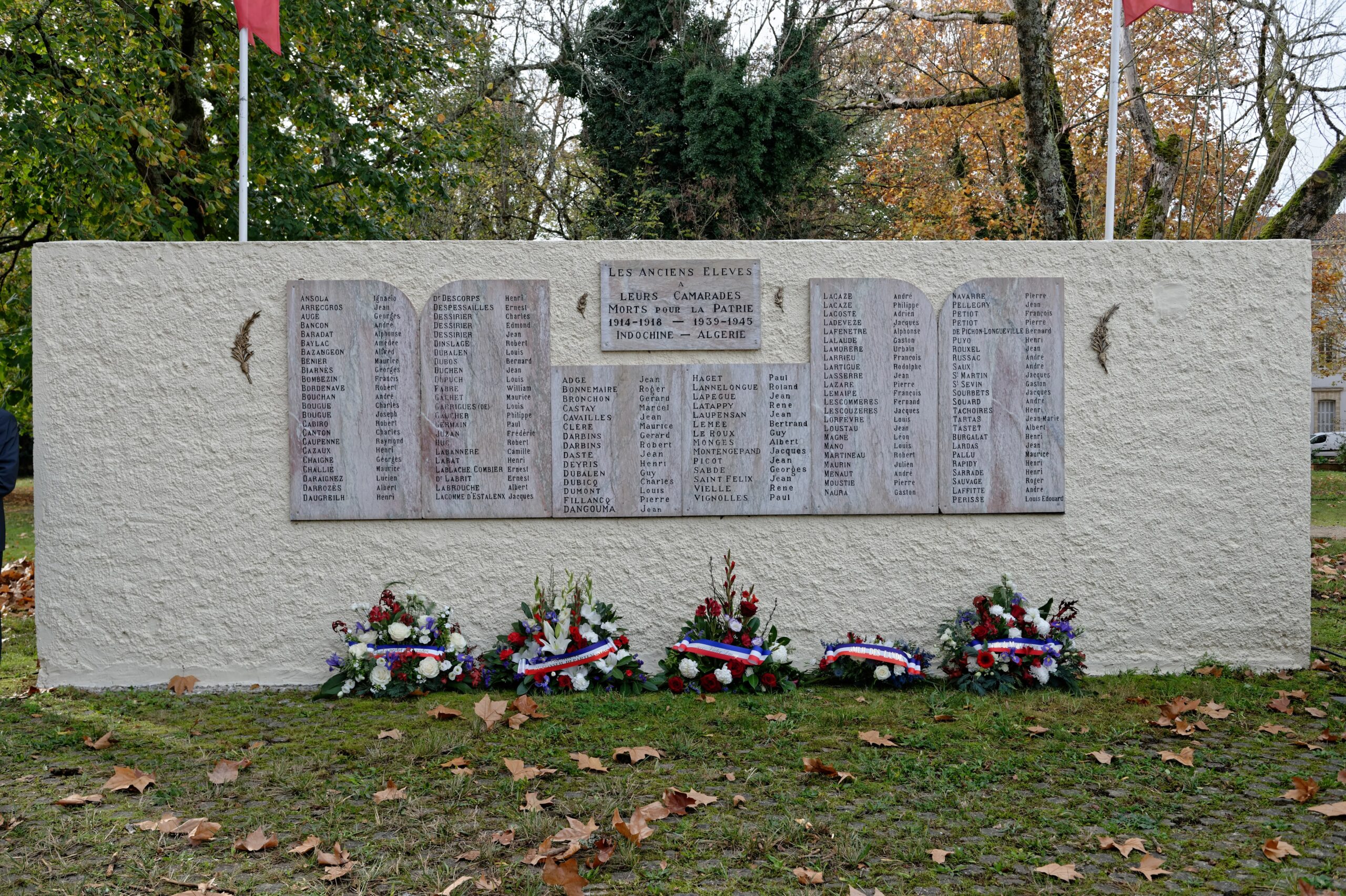 Le monument aux morts dans SO