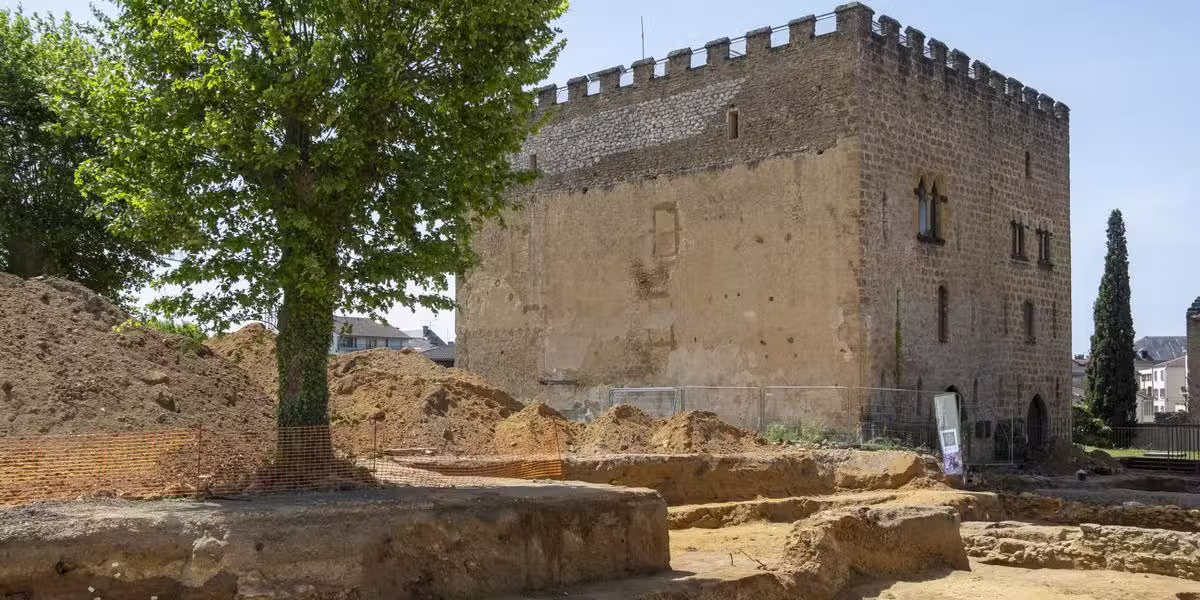 Visite du chantier du musée par la 2nde 8 (partie archéologie)